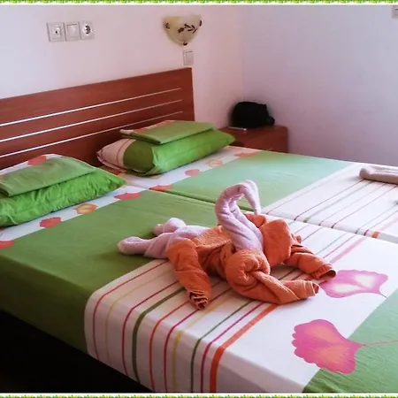 Apollo Appartement Livadia (Tilos)