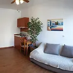 Apollo * Livadia (Tilos)