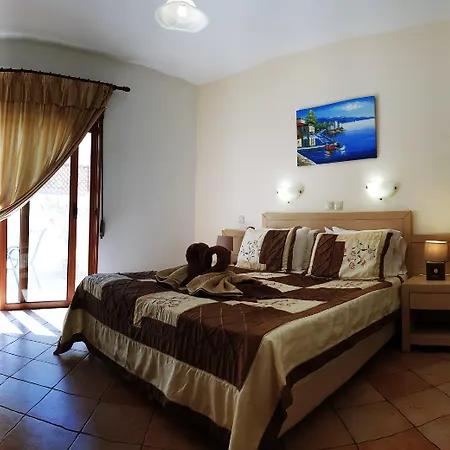 Apartman Apollo *