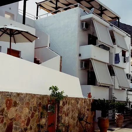 Apollo Apartment *